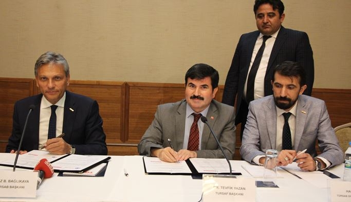 TÜRSAB ile TURSAF arasında Sağlık Turizmi İşbirliği Protokolü imzalandı