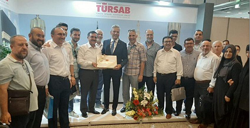 Bin üyesi ile HURSAD'dan Firuz Bağlıkaya'ya tam destek