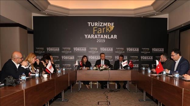 TÜRSABʹdan turizmde fark yaratanlara ödül