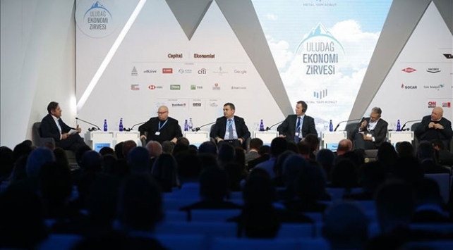 Uludağ Ekonomi Zirvesiʹnde yatırım liderleri bir araya geldi