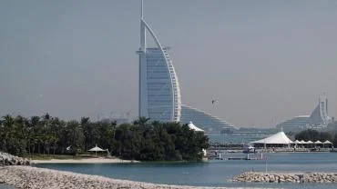 Dubai'nin simge oteli Burj Al Arab kapanıyor!
